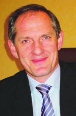 M. Jean-Dominique Eude, Directeur